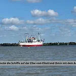 Prázdninový dům Of Africa - Einzigartige Themenzimmer, Eingezaeunten Garten, Sauna, Whirlpool & Kamin, Hunde Willkommen, Gasgrill, Voll Ausgestattete Kueche, Grosser Essbereich, Hamburg & Stade In Der Naehe