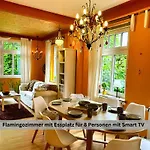 Of Africa - Einzigartige Themenzimmer, Eingezaeunten Garten, Sauna, Whirlpool & Kamin, Hunde Willkommen, Gasgrill, Voll Ausgestattete Kueche, Grosser Essbereich, Hamburg & Stade In Der Naehe Hollern-Twielenfleth