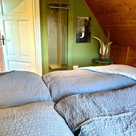 Of Africa - Einzigartige Themenzimmer, Eingezaeunten Garten, Sauna, Whirlpool & Kamin, Hunde Willkommen, Gasgrill, Voll Ausgestattete Kueche, Grosser Essbereich, Hamburg & Stade In Der Naehe * Hollern-Twielenfleth