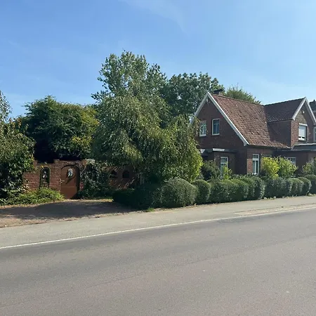 بيت للعطل Of Africa - Einzigartige Themenzimmer, Eingezaeunten Garten, Sauna, Whirlpool & Kamin, Hunde Willkommen, Gasgrill, Voll Ausgestattete Kueche, Grosser Essbereich, Hamburg & Stade In Der Naehe Hollern-Twielenfleth