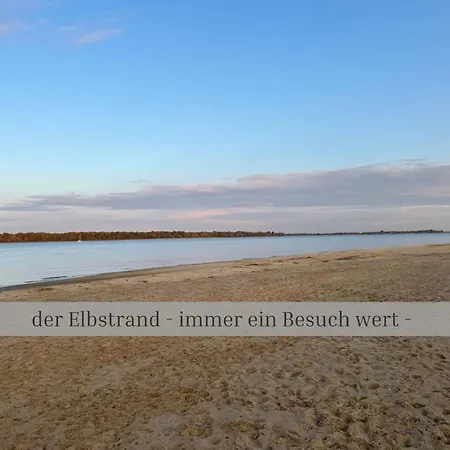 Of Africa - Einzigartige Themenzimmer, Eingezaeunten Garten, Sauna, Whirlpool & Kamin, Hunde Willkommen, Gasgrill, Voll Ausgestattete Kueche, Grosser Essbereich, Hamburg & Stade In Der Naehe Holiday home Twielenfleth