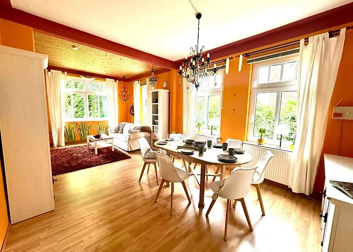 Of Africa - Einzigartige Themenzimmer, Eingezaeunten Garten, Sauna, Whirlpool & Kamin, Hunde Willkommen, Gasgrill, Voll Ausgestattete Kueche, Grosser Essbereich, Hamburg & Stade In Der Naehe *