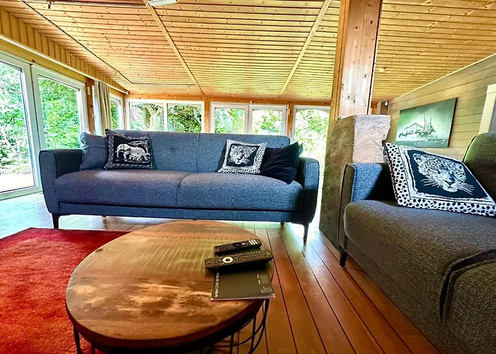 Of Africa - Einzigartige Themenzimmer, Eingezaeunten Garten, Sauna, Whirlpool & Kamin, Hunde Willkommen, Gasgrill, Voll Ausgestattete Kueche, Grosser Essbereich, Hamburg & Stade In Der Naehe * Hollern-Twielenfleth